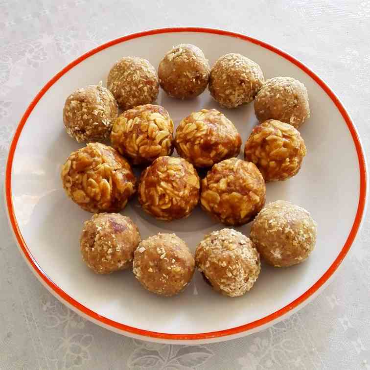 2-Ingredient Energy Balls