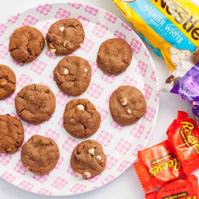 White Chocolate Peanut Reese’s Cookies