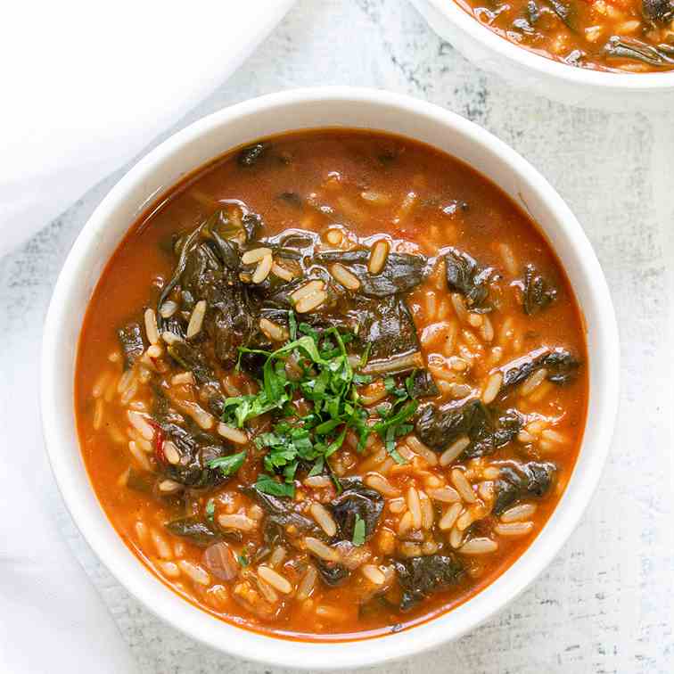 Spicy rice and spinach stew