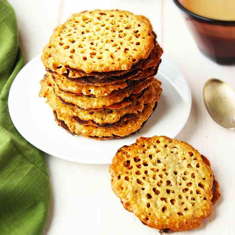 Dark Chocolate Hazelnut Florentine Cookies