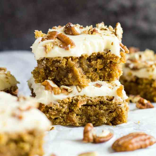 Carrot Cake Blondies