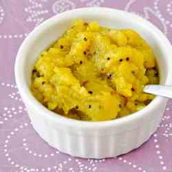 Oil-Cooked Green Mango Chutney