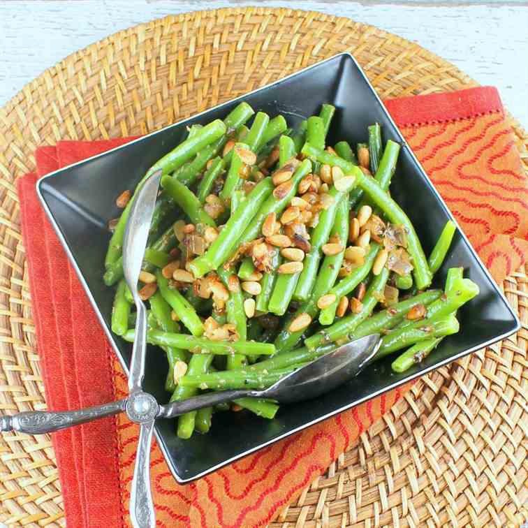 Green Beans with Caramelized Shallots