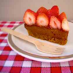 Vegan Cake - Tofu, Chocolate, Strawberries