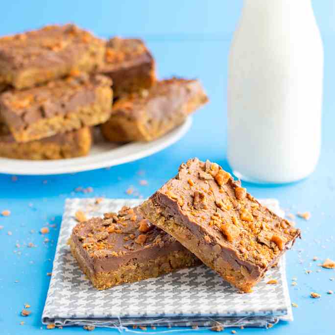 Butterfinger Blondies