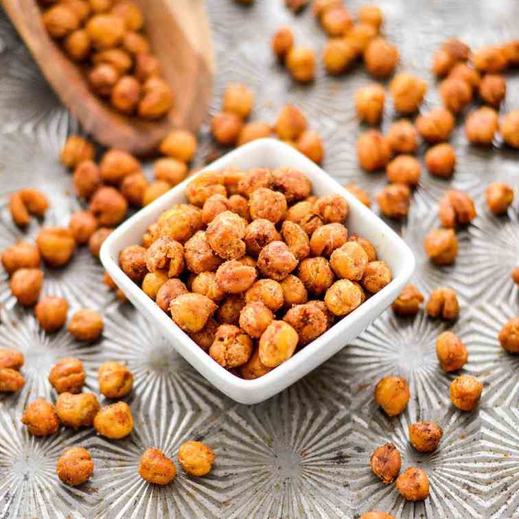 Crunchy Roasted Chickpeas