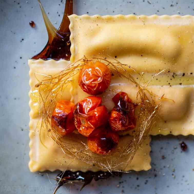 Doppio Ravioli of Peperonata