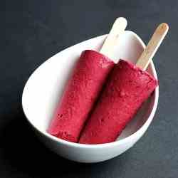 Blackberry Cheesecake Yogurt Pops