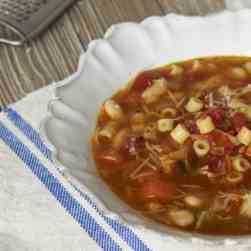 Slow Cooker Pasta Fagioli