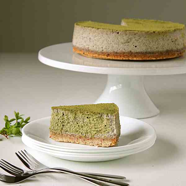 Matcha black sesame cheesecake