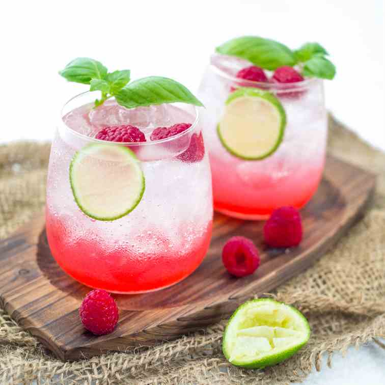 Raspberry Lime Vodka Cocktail