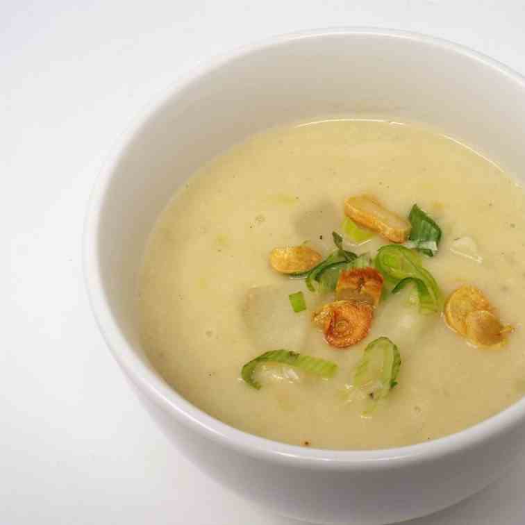 Garlic Potato Soup