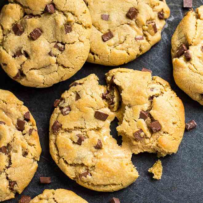 Chocolate Chip Peanut Butter Cookies