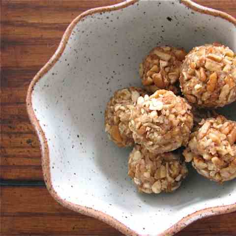 Apple Crisp Truffles