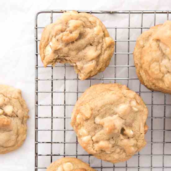 White Chocolate Macadamia Nut Cookies