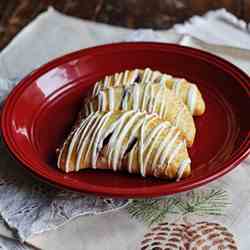 Easy Cranberry Hand Pies