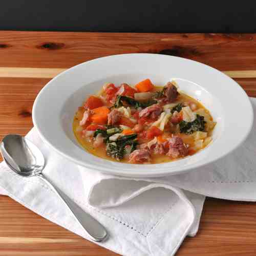 Ham Bone, Veggie & Bean Soup