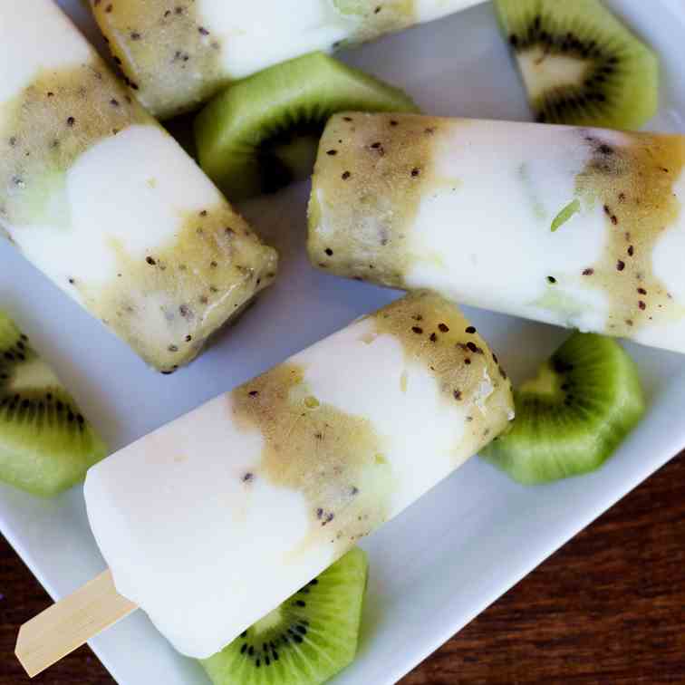 Kiwi & Yoghurt Popsicles 