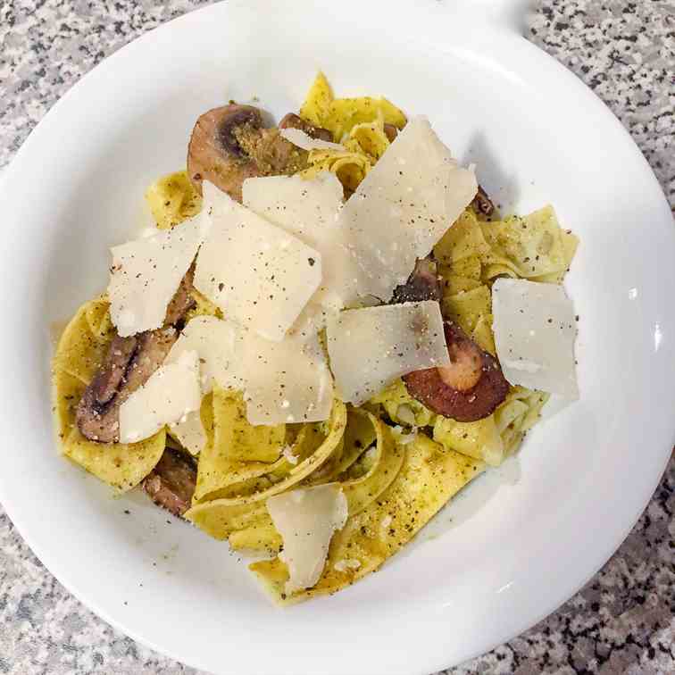 Mushroom Pesto Pappardelle