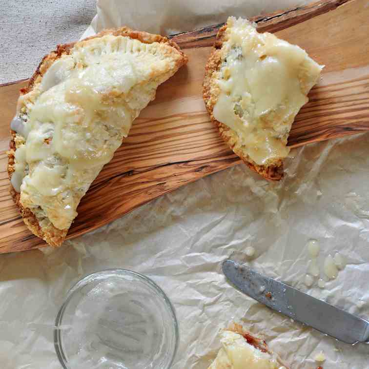 Tasty Apple Hand Pies