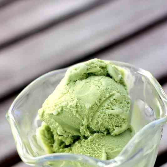 Paleo Dessert Green Tea Banana Ice Cream