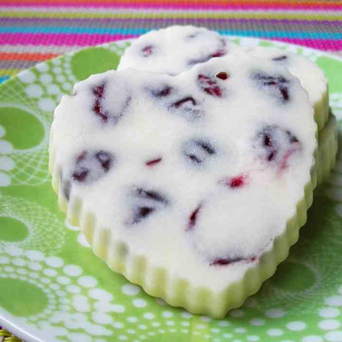 Vegan White Chocolate Hearts