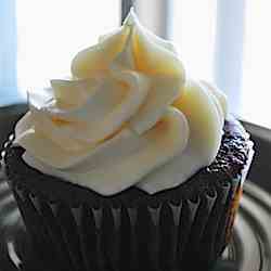 Gingerbread-Pear Cupcakes