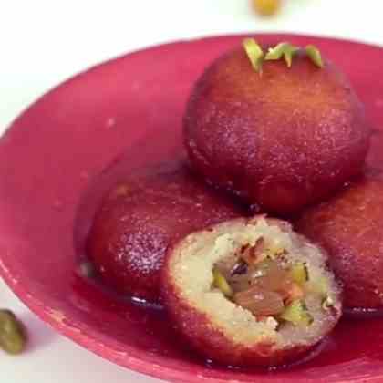 New Year Special- Homemade Gulab Jamuns