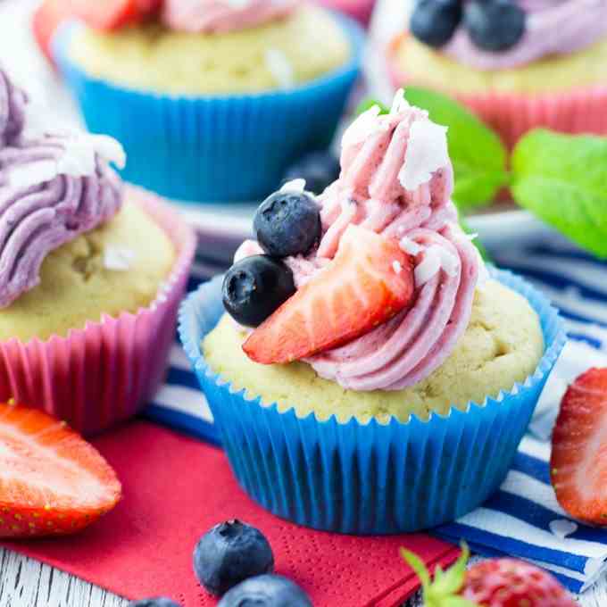 Vegan Strawberry Cupcakes