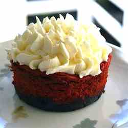 Red Velvet Cheesecake