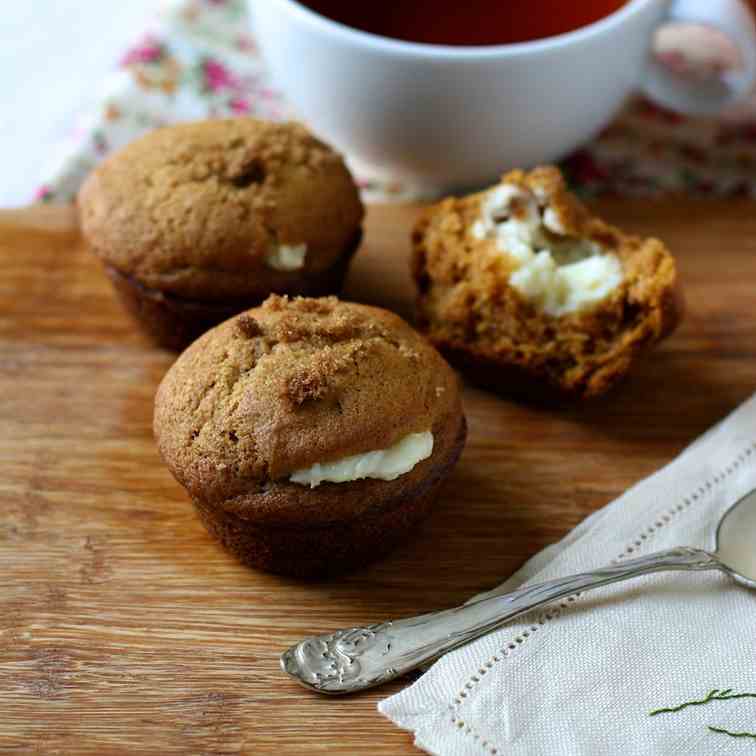 Pumpkin Cheesecake Muffins