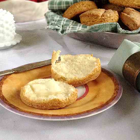 Flaky Buttermilk Biscuits