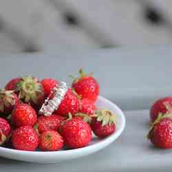 Strawberries and ring giveaway