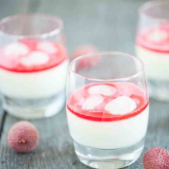 Lychee panna cotta