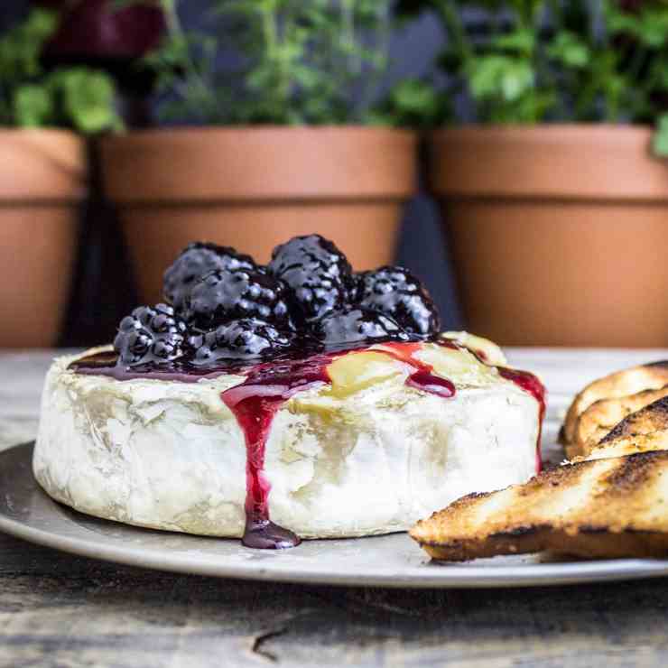 Baked Blackberry Brie