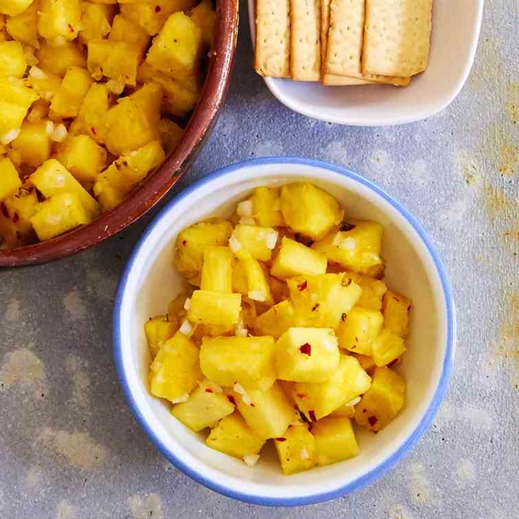 Spicy Pineapple Salad