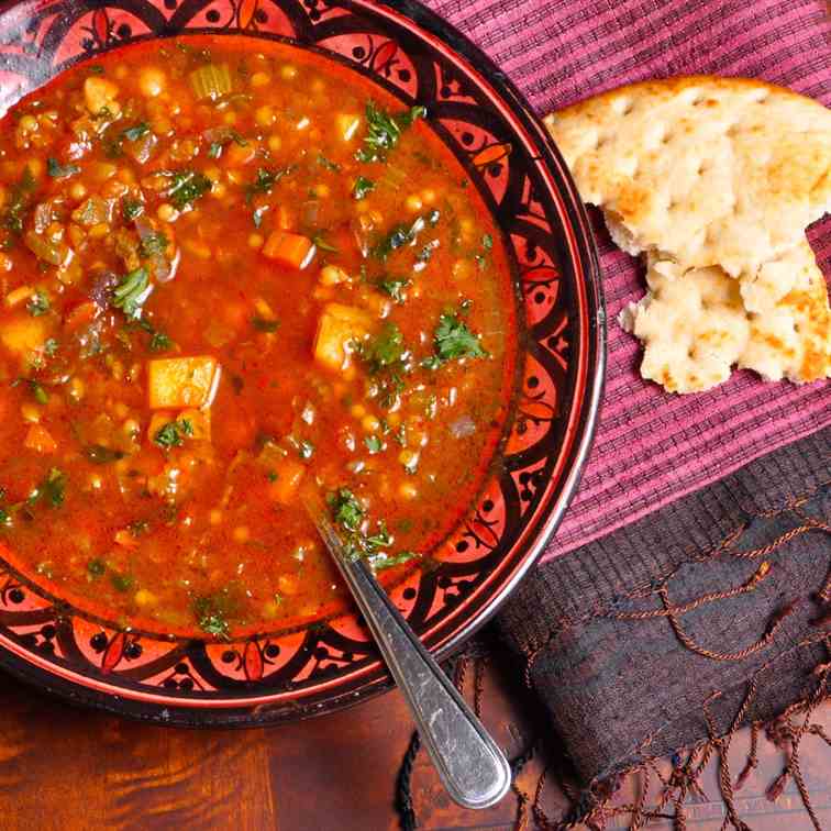 Moroccan Harira (Spicy Lentil) Soup
