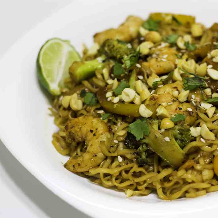 10 Minute Ramen Noodle Pad Thai