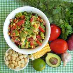 Mexican Salad with Macadamias