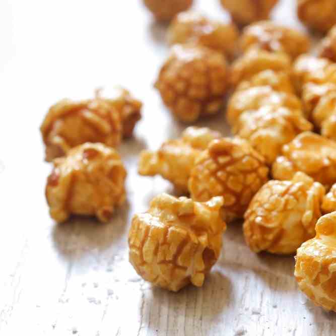 Instant Pot Caramel Popcorn