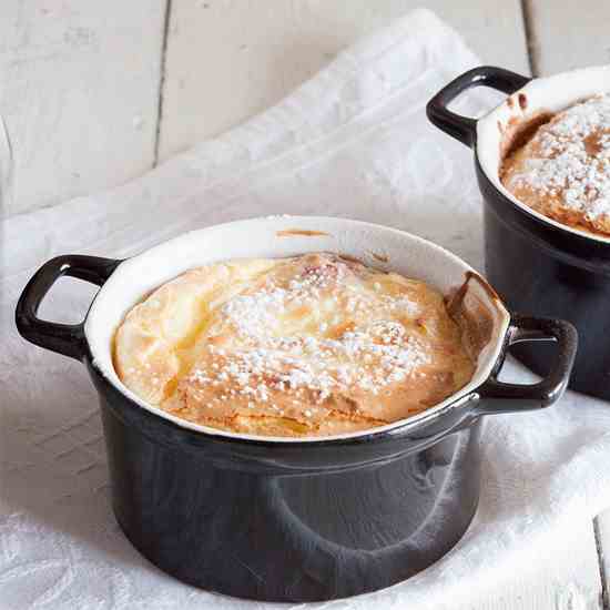 Red fruit and cream cheese souffle