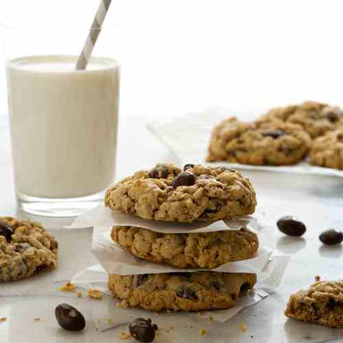 Oatmeal Raisin Cookies