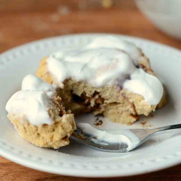 Paleo Single Serve Cinnamon Roll