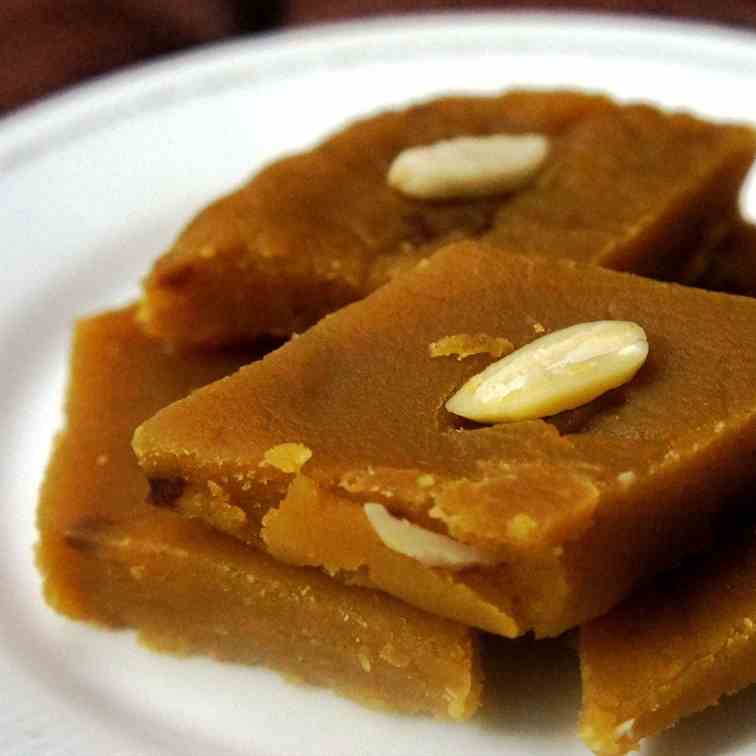 Chana Dal Halwa Recipe