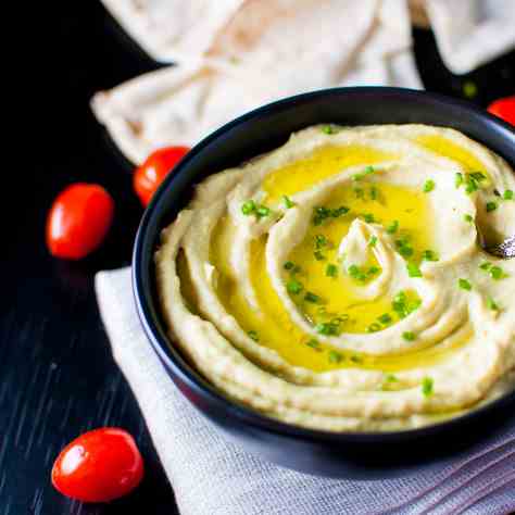 Avocado and White Bean Dip