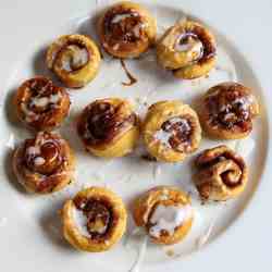 Mini Pumpkin Cinnamon Rolls