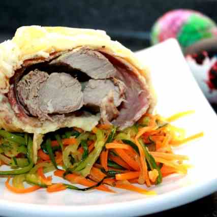 Lamb fillet in Puff Pastry with vegetable