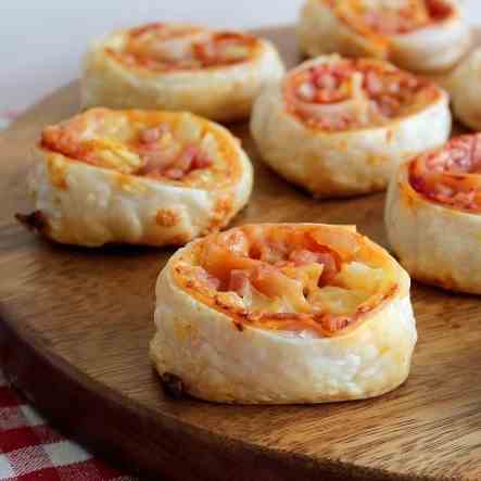 Pizza Pinwheels