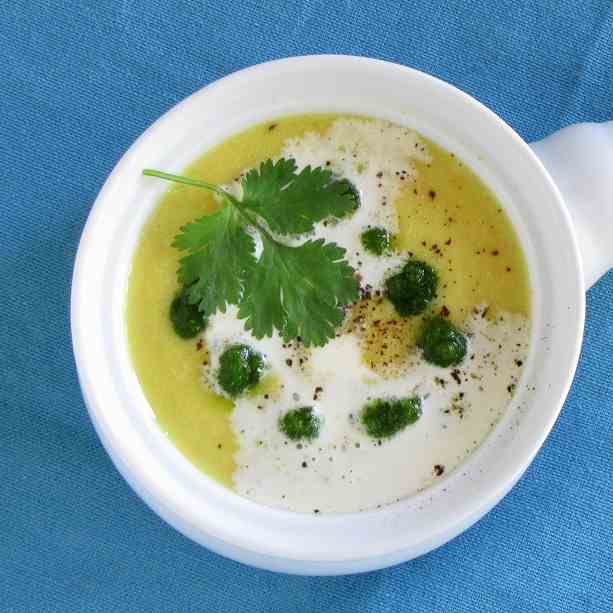 Summer corn soup w/poblano-cilantro sauce