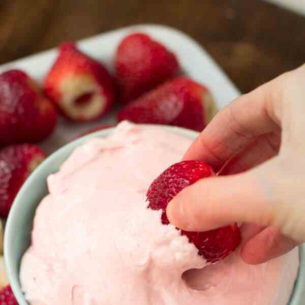 strawberry fluff fruit dip